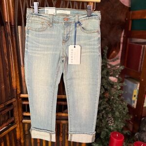 NWT Themogan Karmen Low Rise Skinny Capri